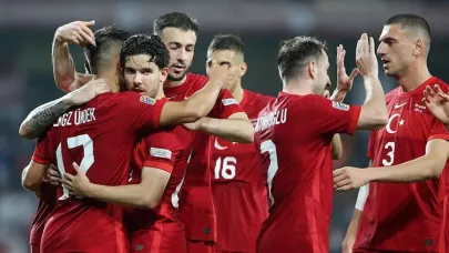10 Kişilik Türkiye, Gürcistan’da Geri Döndü: 3‑1’lik Deplasman Zaferi!