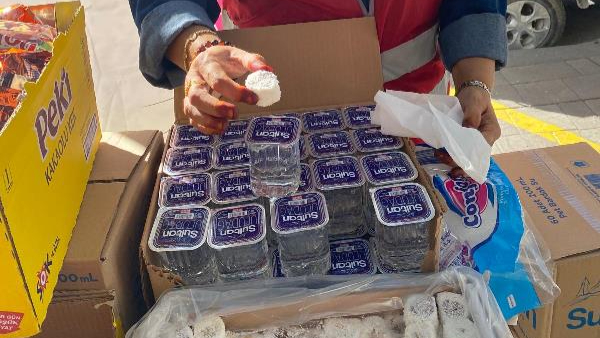 Kandil İkram Geleneği Devam Ediyor