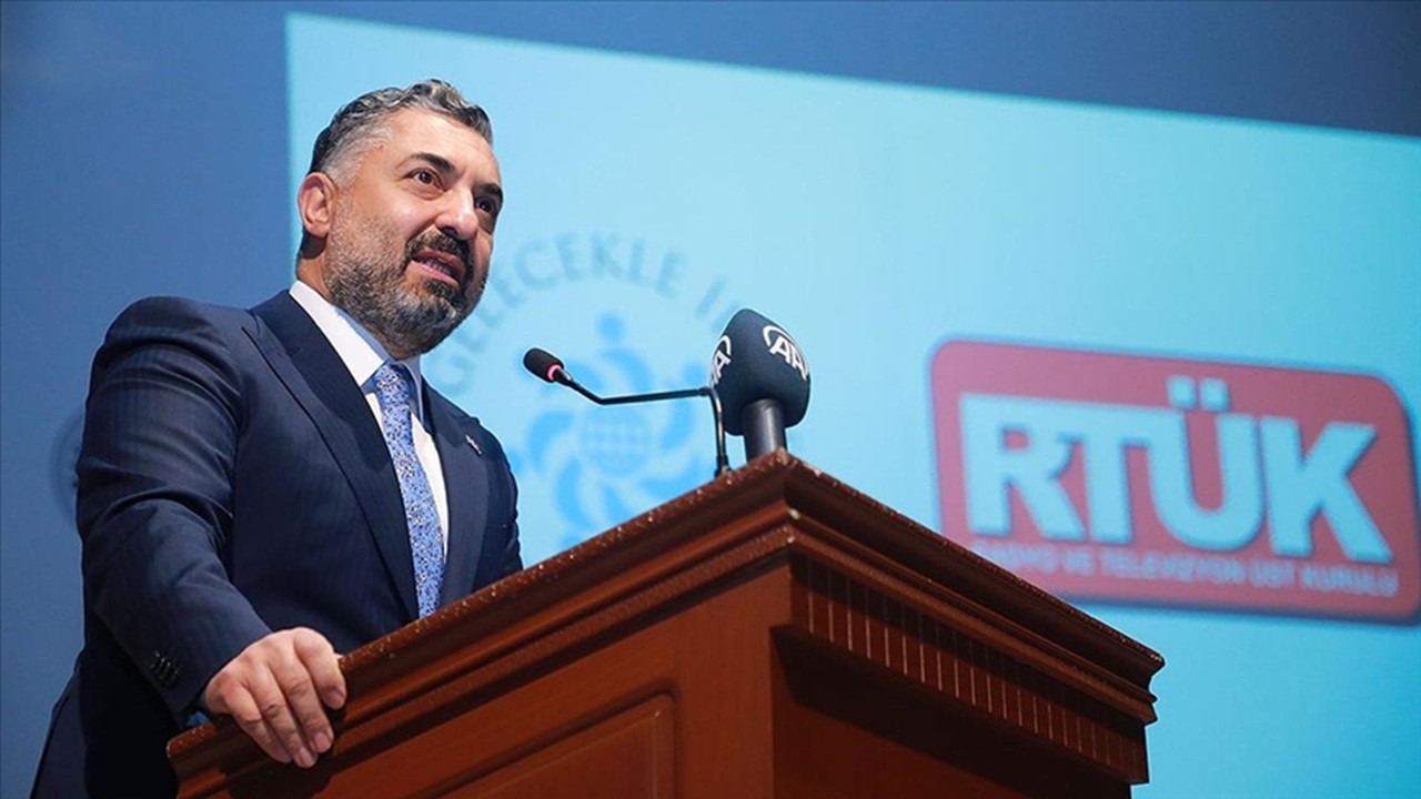 RTÜK Başkanı  Şahin'den Yayıncılara İzmir'deki Saldırıyla İlgili Uyarı