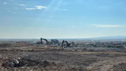 Emirdağ’da 3. Etap TOKİ Konutları İçin İlk Kazma Vuruldu