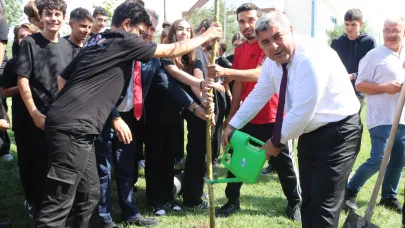 Müdür Sünnetci Öğrencilere “Yeşil Vatanı Korumak” Dersi Verdi