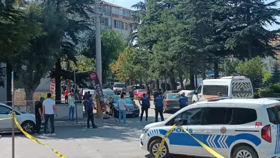 Afyonkarahisar’da Kocatepe Parkı Yanında Silahlı Çatışma!