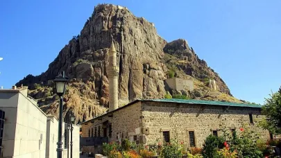 Afyon Ulu Camii'nin Hikayesi Nedir?