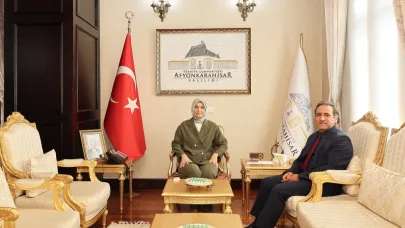 Afyonkarahisar Valisi Yiğitbaşı, İçişleri Bakanı Baş Danışmanı Karaca İle Bir Araya Geldi