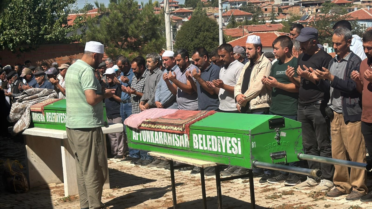 Bir Saat Önce Boşandı, Sokak Ortasında Katliam Yaptı! “Gururuma Yediremedim” dedi!