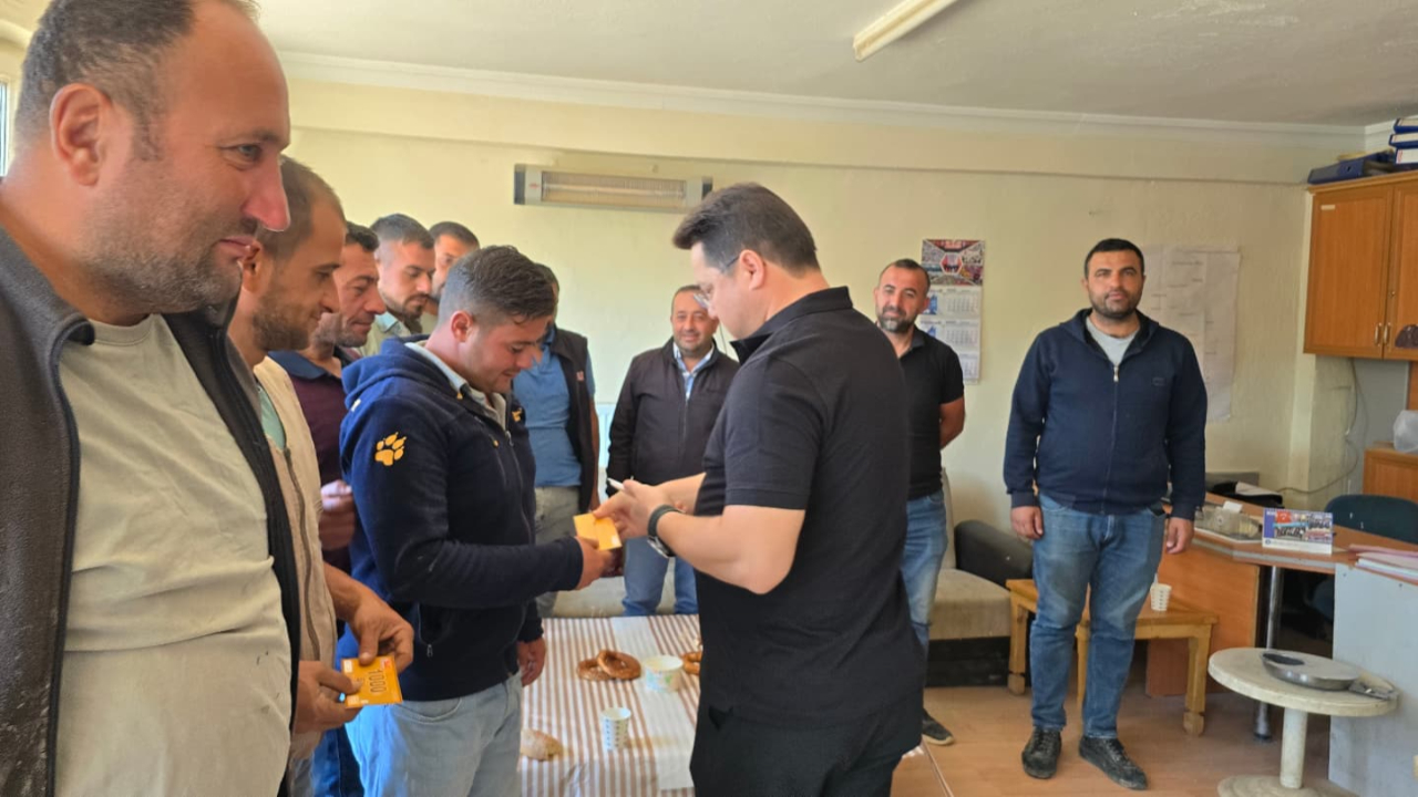Bolvadin Belediye Başkanı Aynacı, Sahadaki Emekçilerle Bir Araya Geldi