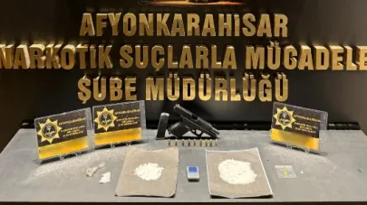 Afyon’da Sokak Satıcılarına Operasyon!