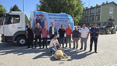 Sinanpaşa Belediyesi Araç Filosunu Güçlendirdi