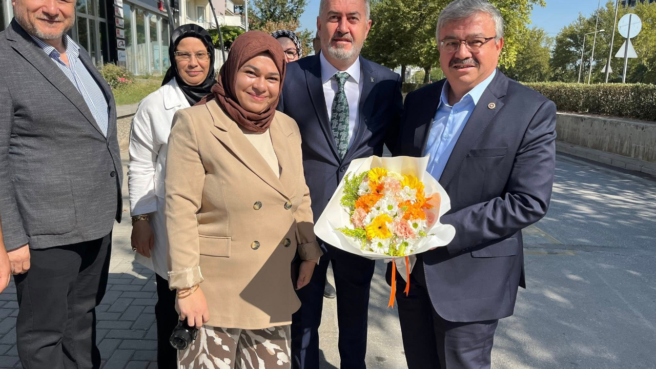 Afyonkarahisar AK Parti Milletvekili Yurdunuseven Pamukkale'de AK Parti Teşkilatıyla Buluştu