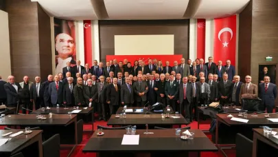 2025'in İlk Yarı Yılına Göre CHP ve İYİ Parti'nin En Başarılı Milletvekilleri Ortaya Çıktı