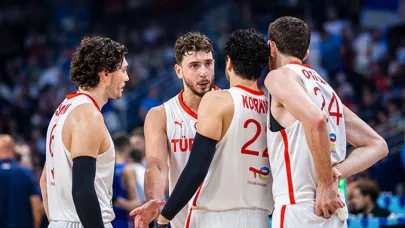 Tarihi Zafer! A Milli Erkek Basketbol Takımı, Yunanistan'ı Devirdi: 24 Yıl Sonra EuroBasket Finaline Yükseldik!