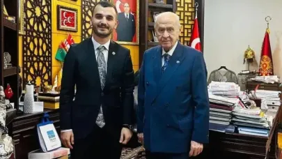 Bayrampaşa Belediyesi'ne Düzenlenen Operasyonda MHP yöneticisi de gözaltında