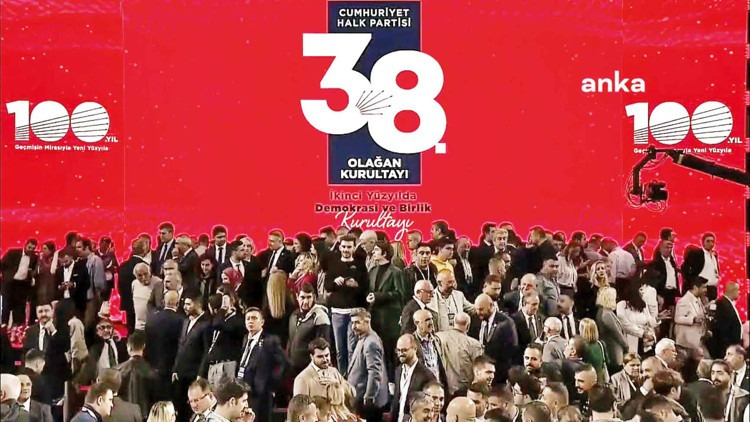 CHP'de Geri Sayım: Kurultay Davasında Karar Yarın Açıklanıyor