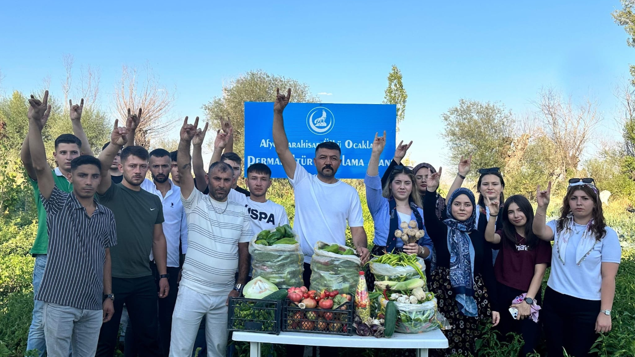 Ülkü Ocakları, Ata Tohumundan İlk Hasadı Elde Etti