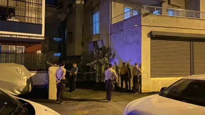 Anne 5 Yaşındaki Çocuğunu Bıçaklayarak Öldürdü
