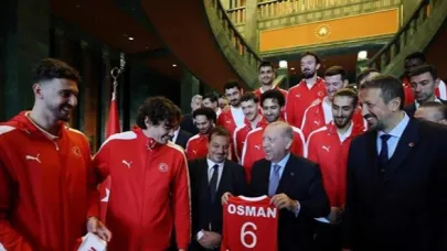 Cumhurbaşkanı Erdoğan, 12 Dev Adam'ı kabul etti