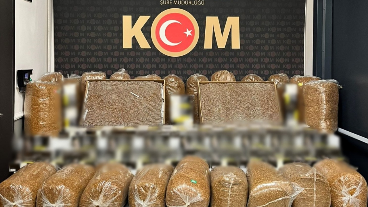 Afyonkarahisar’da Kaçak Tütün Operasyonu: Binlerce Makaron Ele Geçirildi