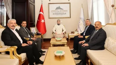 Vali Yiğitbaşı, Dinar Heyetini Makamında Ağırladı