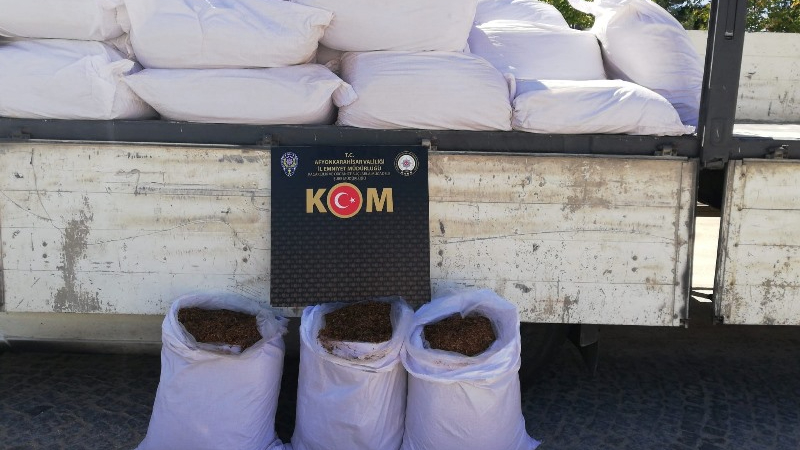 Afyon’da Kaçak Tütün Operasyonu!