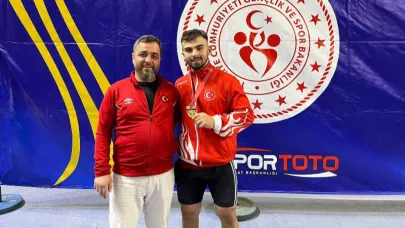 Halter Sporcusu Hasan Sait Emrem Türkiye Şampiyonu Oldu