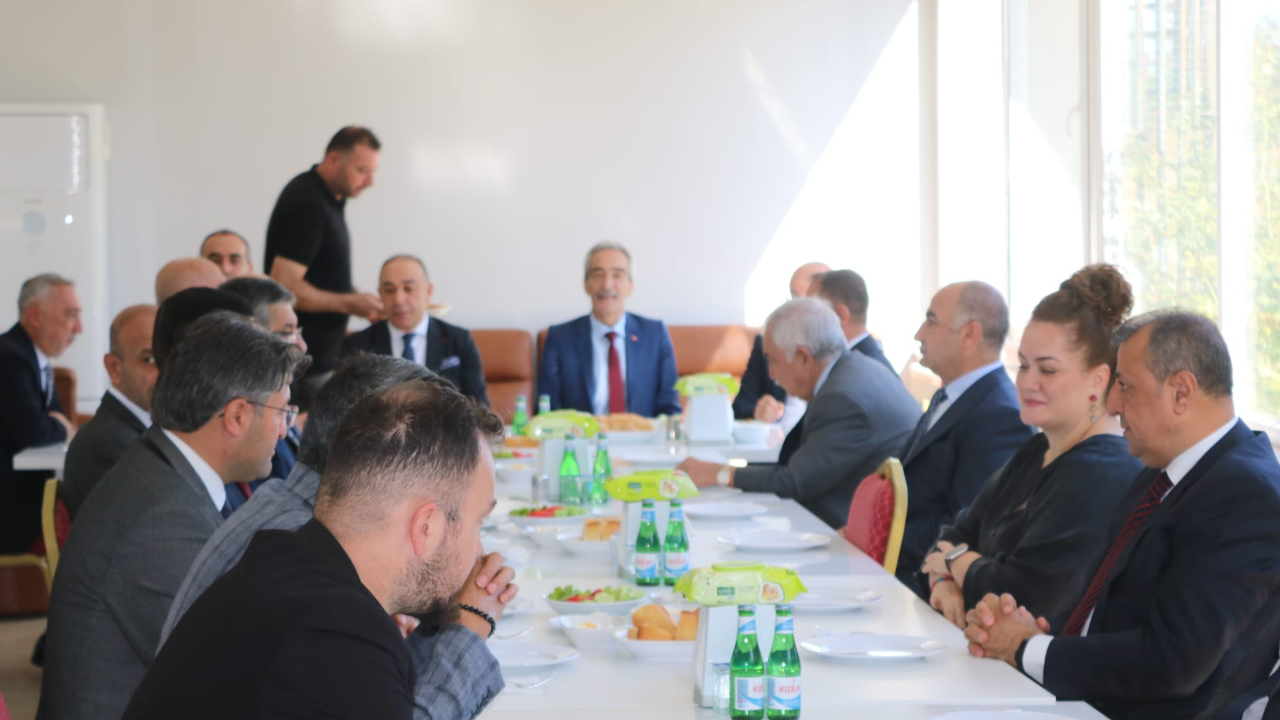 Afyonkarahisar’da 38. Ahilik Haftası Coşkusu: ESOB’da Kahvaltı Programı Düzenlendi