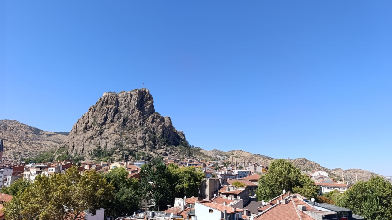 Afyon’da Günler Yaz, Geceler Sonbahar Gibi Olacak!