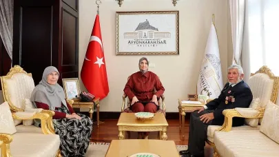 Vali Yiğitbaşı, Kıbrıs Gazisi Koçak’ı Makamında Ağırladı