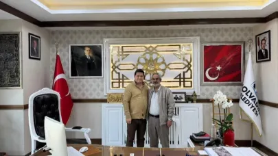 Başkan Aynacı, Öğretmeni Seyrek’i Makamında Ağırladı