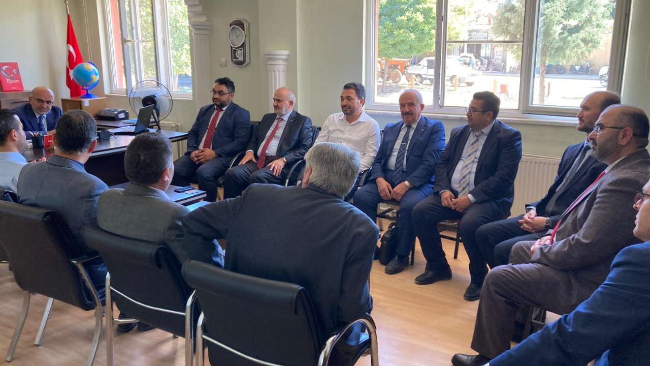 İlçe Müftüleri Toplantısı Başmakçı'da Yapıldı
