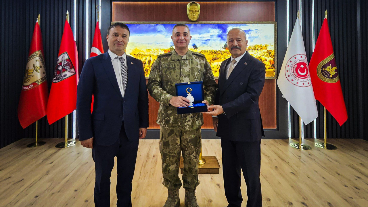 Afyonkarahisar MHP Milletvekili Taytak ve MHP İl Başkanı Kahveci’den Hayırlı Olsun Ziyaretleri