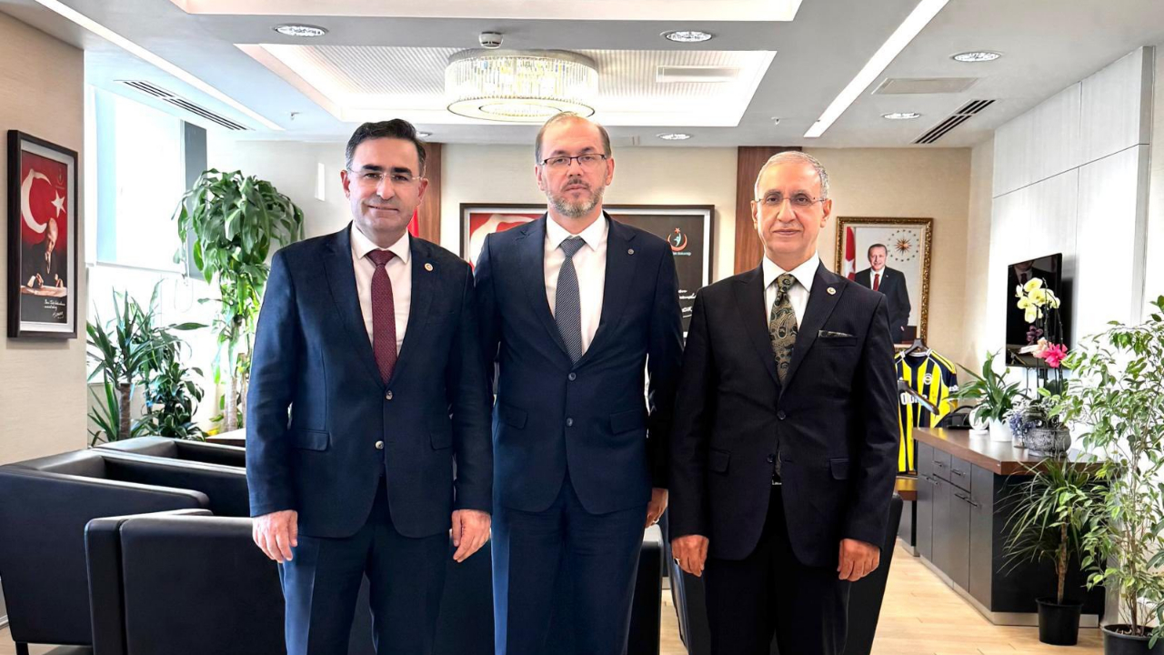 Milletvekili Arslan’dan Sağlık Yatırımları İçin Ankara Teması