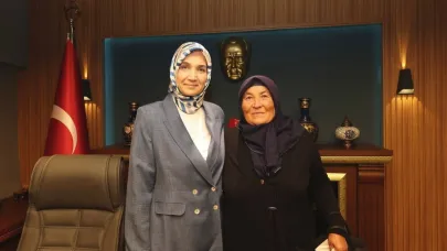Vali Yiğitbaşı Dinar İlçesinde Vatandaşları Dinledi