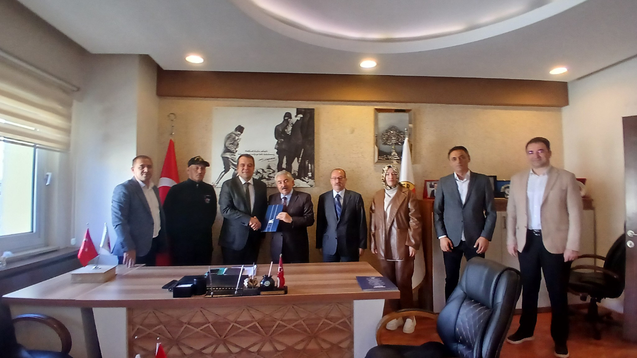 Millet Partisi’nden Afyon Gazeteciler Cemiyeti’ne Ziyaret