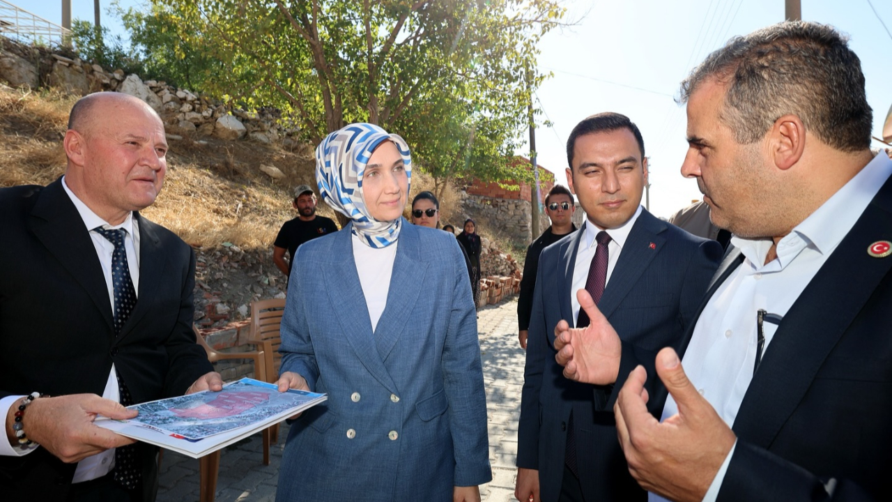 Vali Yiğitbaşı, Antik Kentte İncelemelerde Bulundu