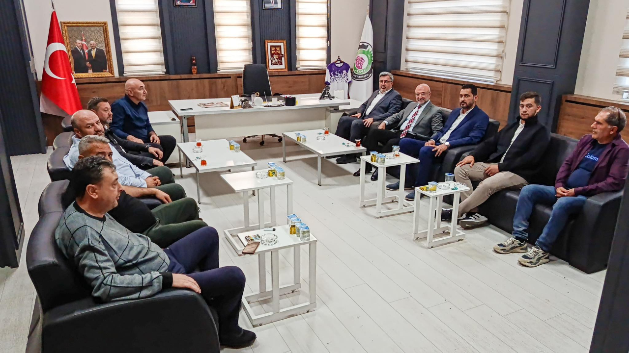 AK Parti Heyeti’nden Başkan Mühsürler’e Ziyaret