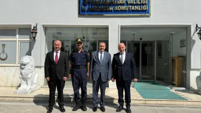 Eski Bakan Veysel Eroğlu’ndan Komutan Kaya’ya Hayırlı Olsun Ziyareti