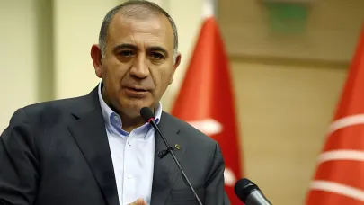 Gürsel Tekin Ve Barış Yarkadaş Partiden İhraç Edildi!