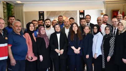 Belediye Personelinden Başkan Kılınçarslan’a Doğum Günü Sürprizi