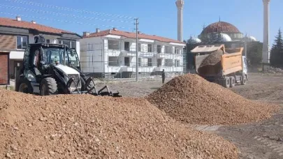 Yenice Mahallesi’ne Yeni Halı Saha Müjdesi!