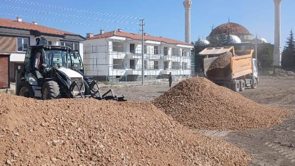 Yenice Mahallesi’ne Yeni Halı Saha Müjdesi!