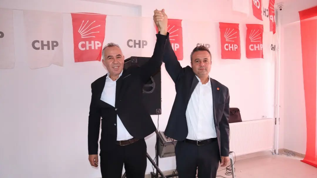 CHP Bolvadin İlçe Kongresi Tamamlandı Ömer Çengel Güven Tazeledi