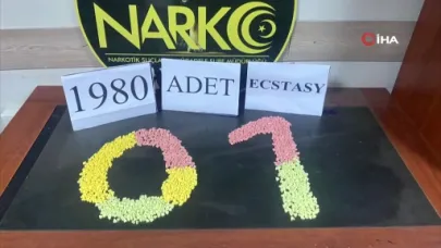 Hoparlörden 2 Bine Yakın Uyuşturucu Hap Çıktı
