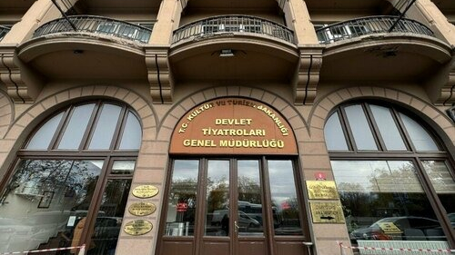 Devlet Tiyatroları'na Sınavsız Personel Alımı! 63 Sözleşmeli Kadro İçin Başvurular Başladı
