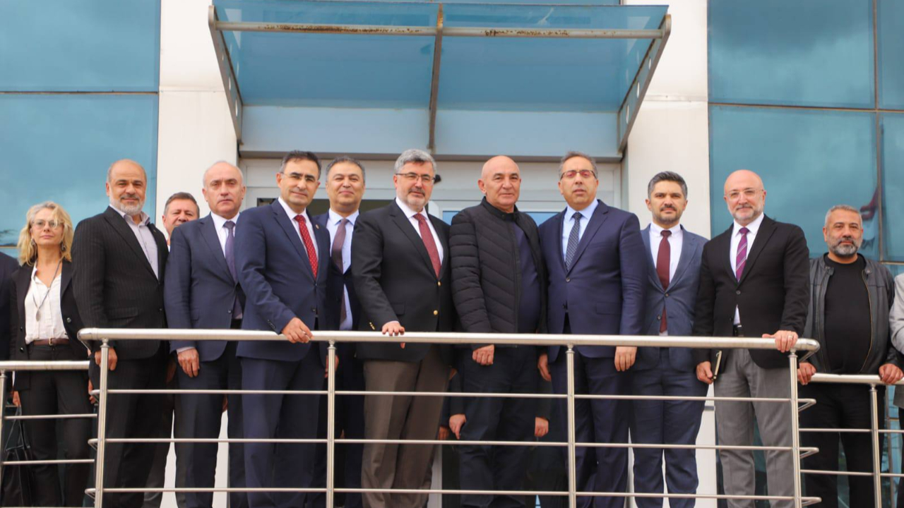 Bakan Yardımcısı Gümen’den Ticaret Borsası ve Hayvan Pazarı Ziyareti