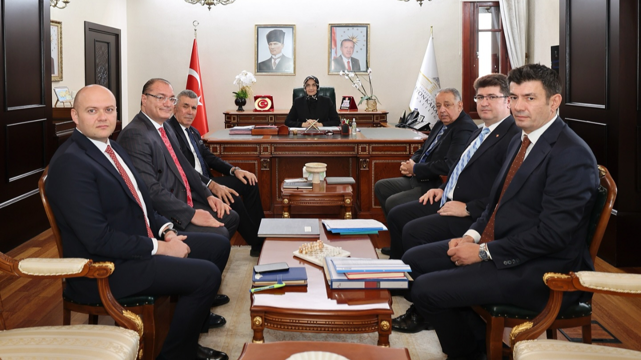 Vali Yiğitbaşı Başkanlığında Kurum Çalışmalarını Değerlendirdi