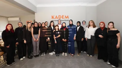 Vali Yiğitbaşı KADEM’de Gençlerle Buluştu: Tecrübelerini Paylaştı