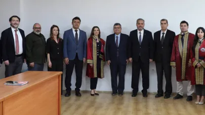 AFSÜ’de Dört Akademisyen Doçentlik Cübbesini Giydi