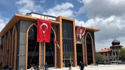 Gedik Ahmet Paşa İl Halk Kütüphanesi Artık Pazar Günleri De Hizmette