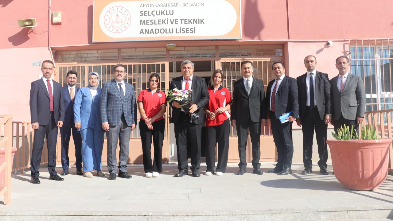 İl Milli Eğitim Müdürü Miraç Sünnetci’den Bolvadin’e Ziyaret