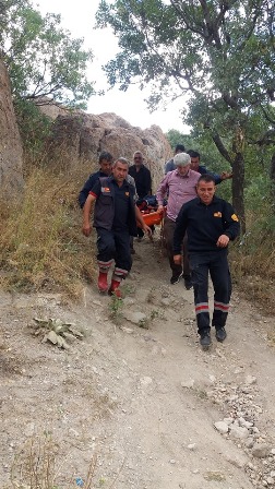 AFAD Kalede mahsur kalan genci kurtardı
